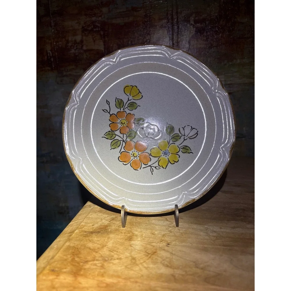 Hearthside Stoneware Spring Garden Baroque Salad Plates Set of 2 Japan Vintage